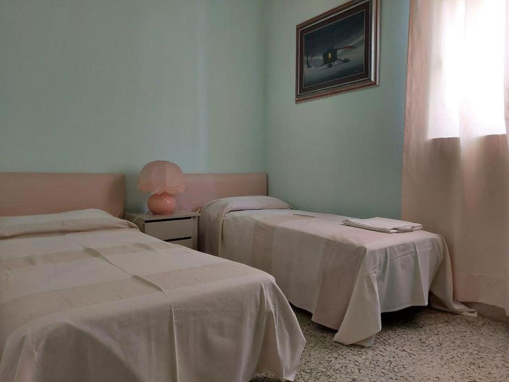 House Costa Bed and Breakfast Messina Eksteriør billede